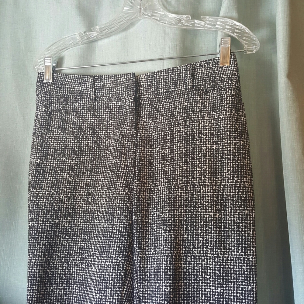 Beautiful WHBM Slim Ankle pant-SIZE 00R